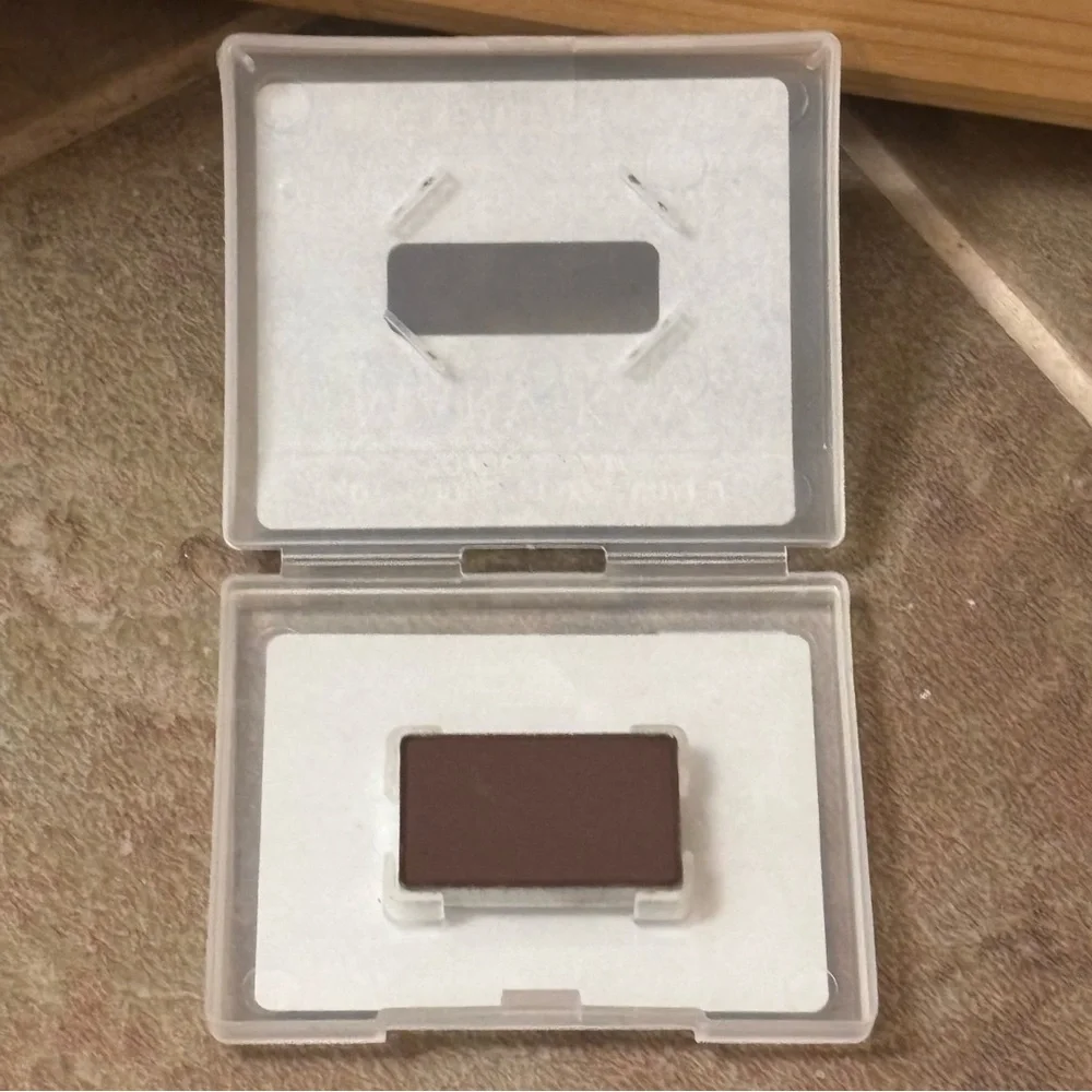 Last Chance • Mary Kay’s Chromafusion Eye Shadow Hot Fudge